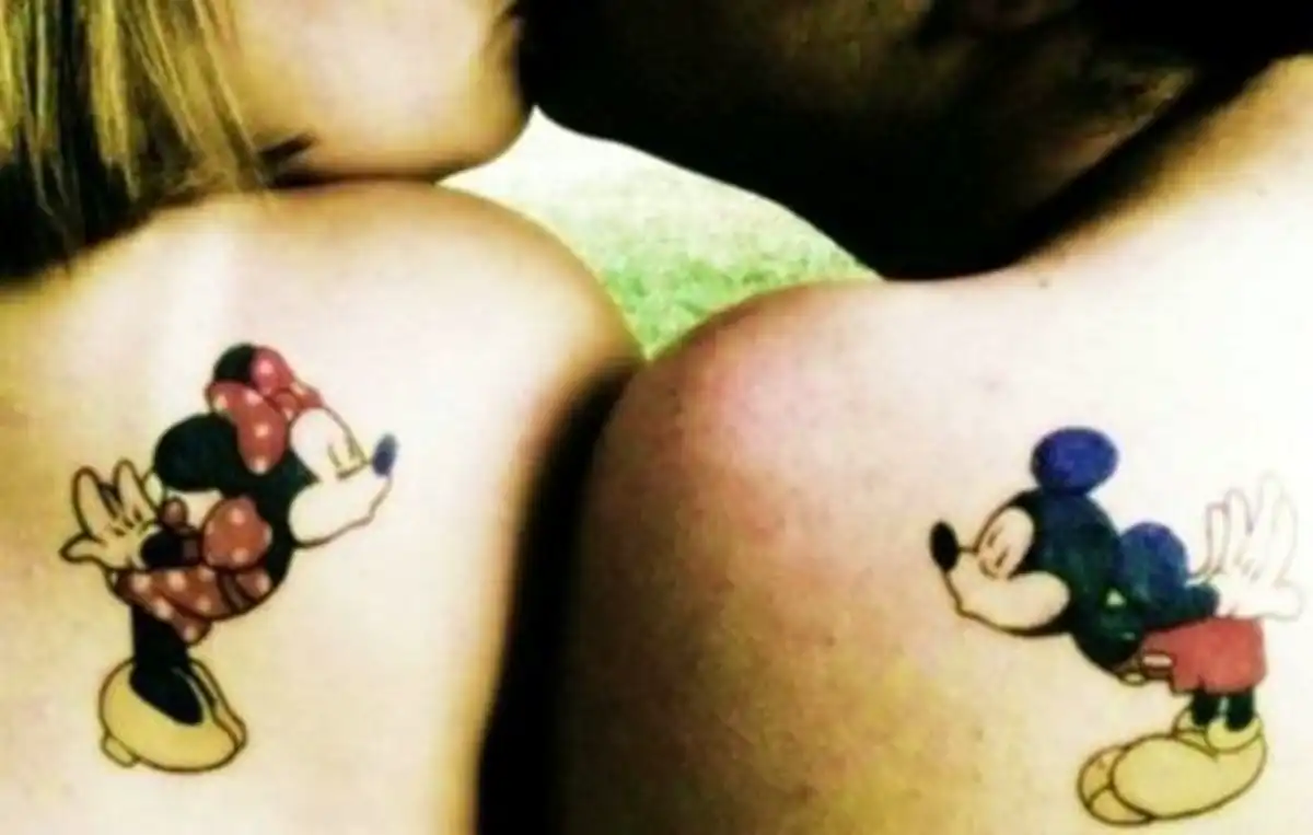 mickey-and-minnie-mouse-shoulder-tattoos